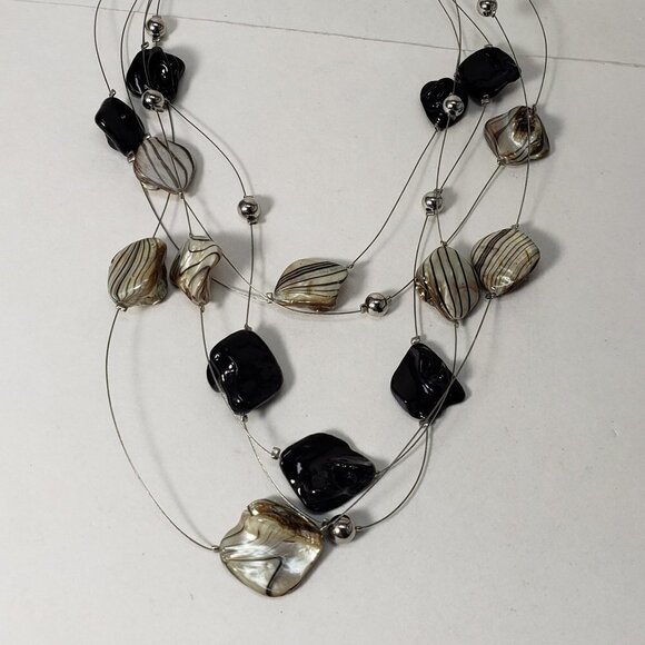 Multi-Strand Silver Colorful Seashell Beads Illusion Necklace - Women's Jewelry - Picture 8 of 8